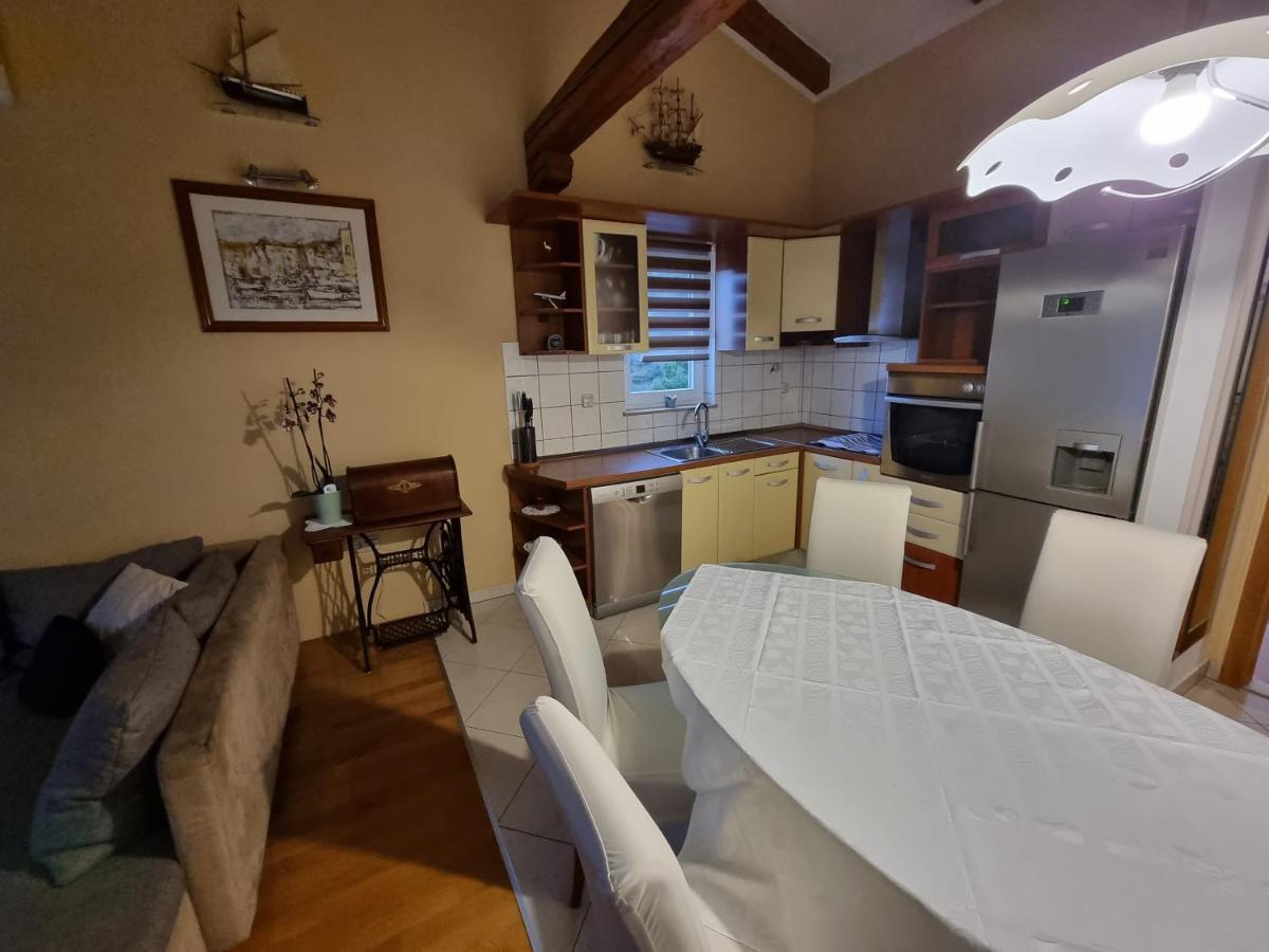 Apartments Villa Sunce Dugi Rat Exteriér fotografie