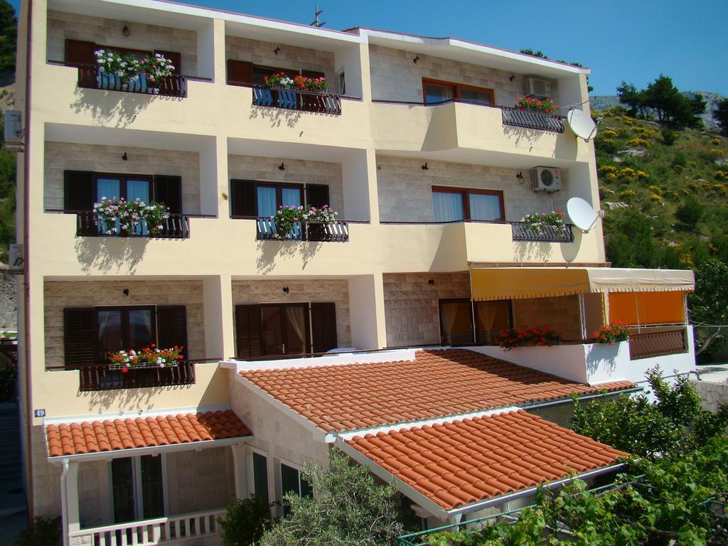 Apartments Villa Sunce Dugi Rat Exteriér fotografie