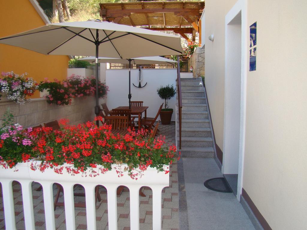Apartments Villa Sunce Dugi Rat Exteriér fotografie